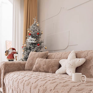 Sofabezug aus Plüschstoff mit 3D-Weihnachtsbaummuster und kuscheliger konkav-konvexer Textur